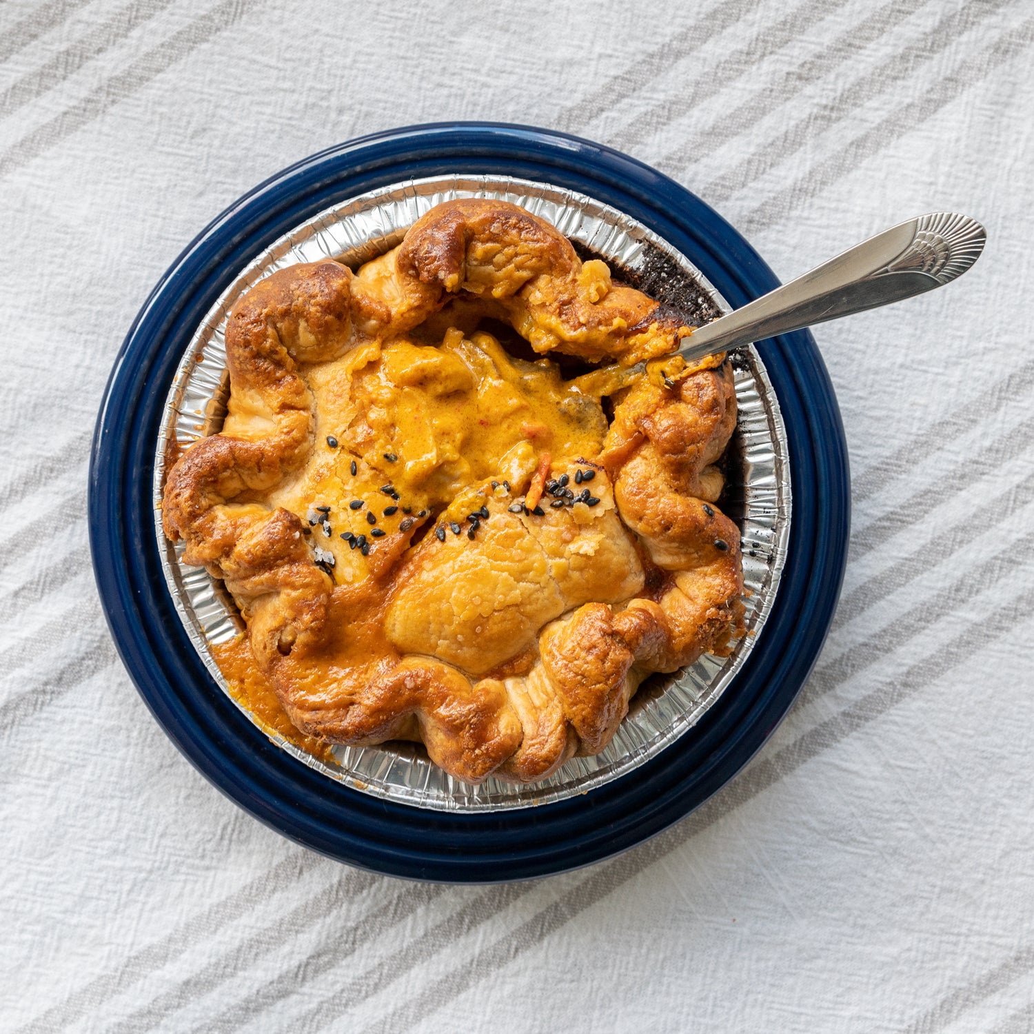 6" Thai Chicken Curry Pot Pie Pots & Pans Pie Co.